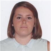Maestra con Mención en Lengua extranjera con nivel B2. He impartido clases particulares y en un colegio a niños de entre 6-12 años